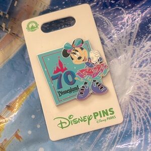 Disneyland 70th Minnie Mouse Pin 🏰
